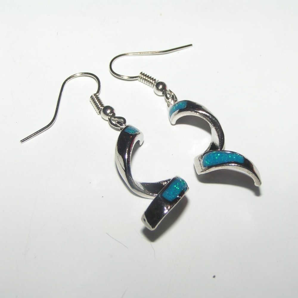 NWOT Blue Fire Opal Sterling Silver Plated Earring